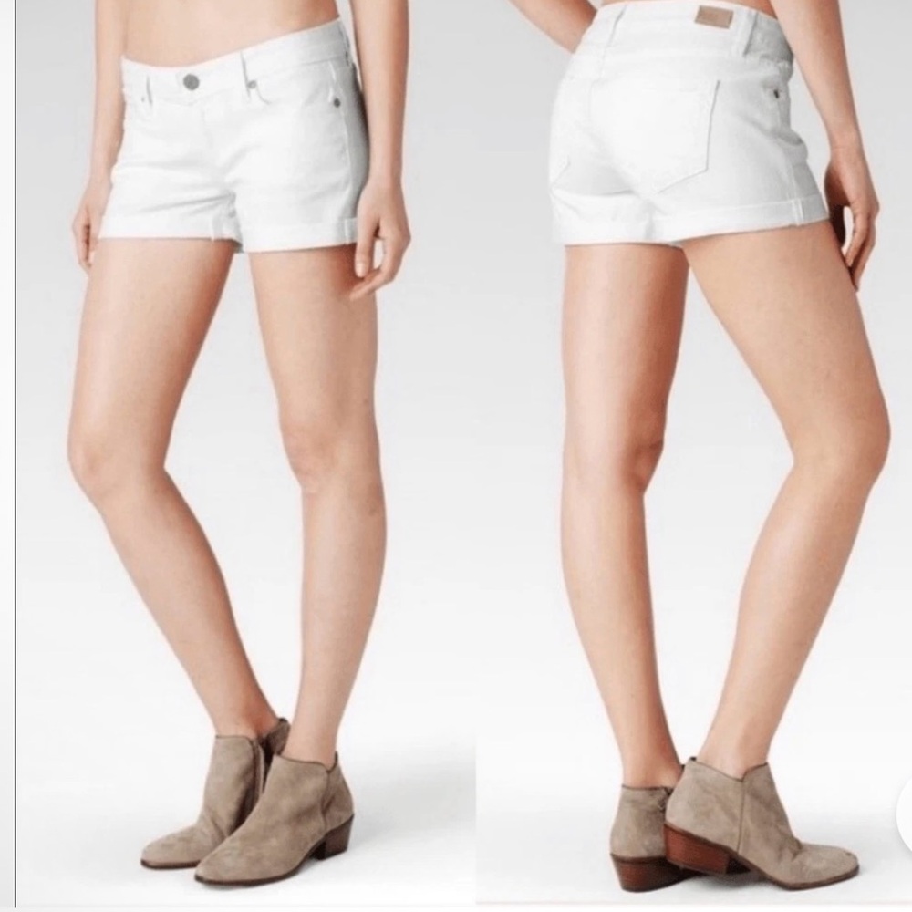 PAIGE $179 Women's Crisp White Denim Streetwear Outdoor Shorts Sz 26 EUC